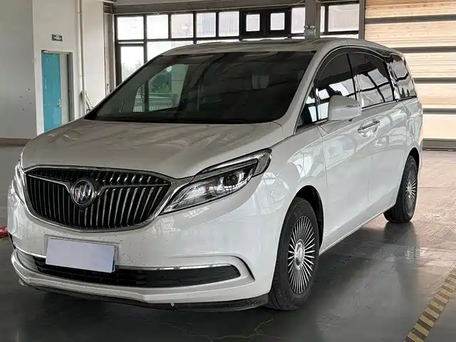 Buick GL 8 2017 ES 28 T Comfort V