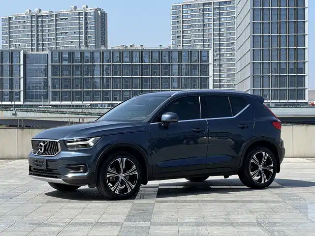 Volvo XC40 2020 T 4 4 WD