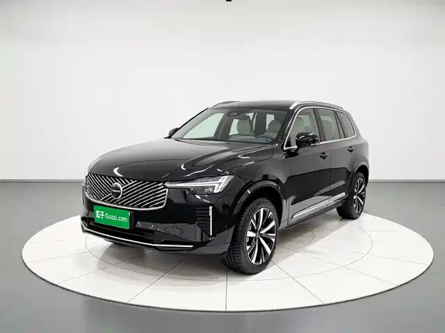 Volvo XC90 Hybrid 2025 T 8 7