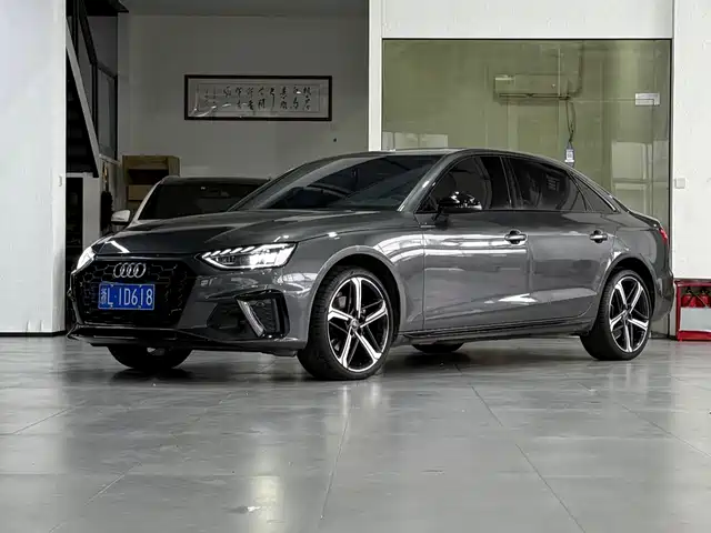Audi A4L 2024 40 TFSI