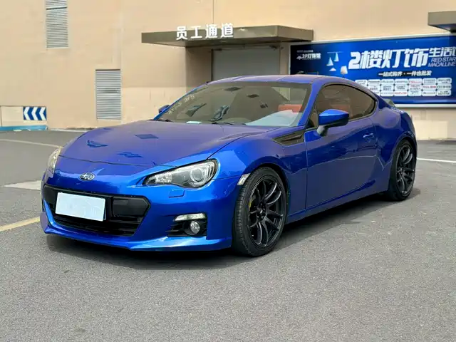 Subaru BRZ 2015 2.0i MT