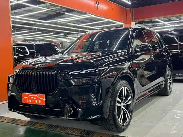 BMW X 7 2023 x Drive 40i M