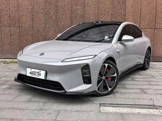 NIO ET 5 2025 75k Wh