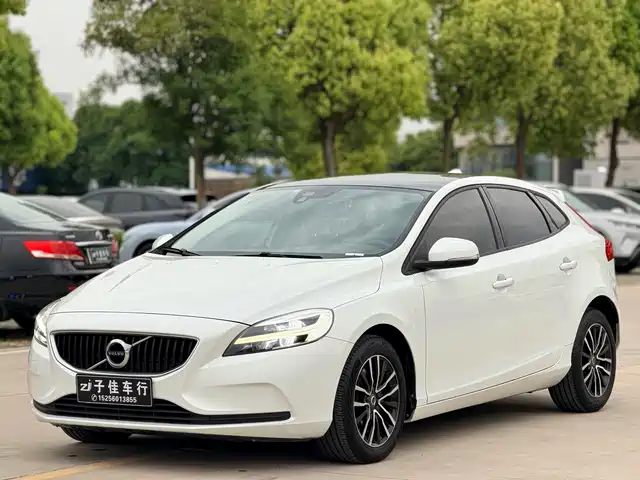 Volvo V40 2017 T 3