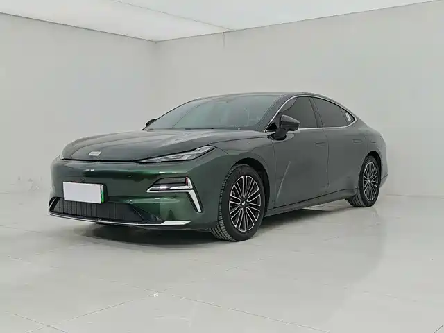 Geely Galaxy 8 2025 130km EM-i