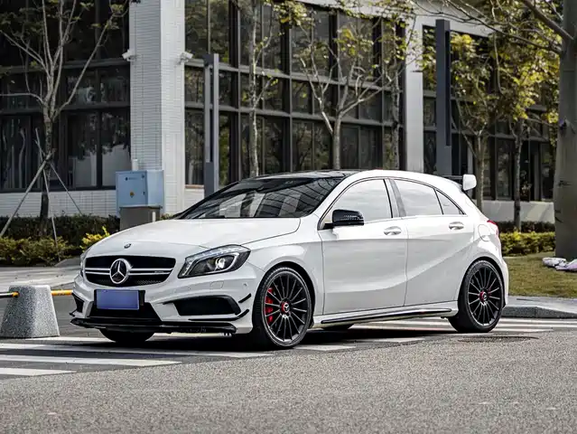 Mercedes-Benz A-Class AMG( ) 2014 AMG A 45 4 MATIC