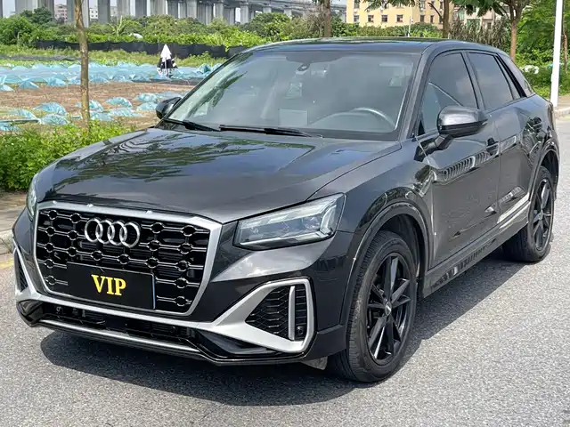 Audi Q2L 2022 35 TFSI