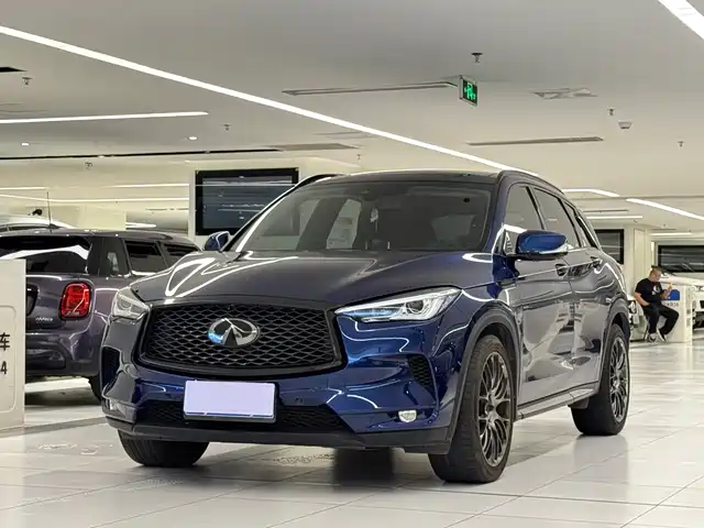 Infiniti QX 50 2018 2.0 T 4 WD
