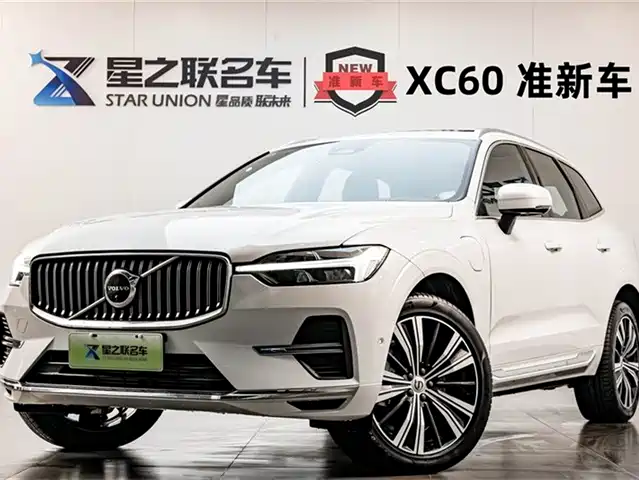 Volvo XC60 Hybrid 2023 T 8 PHEV 4 WD