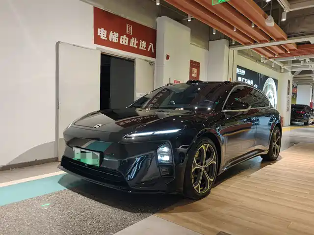 NIO ET 5 T 2025 75k Wh Touring