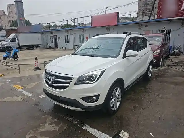 Changan CS35 2017 1.6 L MTLuxury