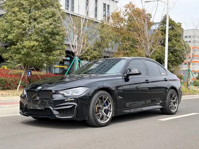 BMW 3-Series 2018 320i M