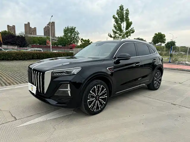 Hongqi HS5 2023 2.0 T 4 WD Pro