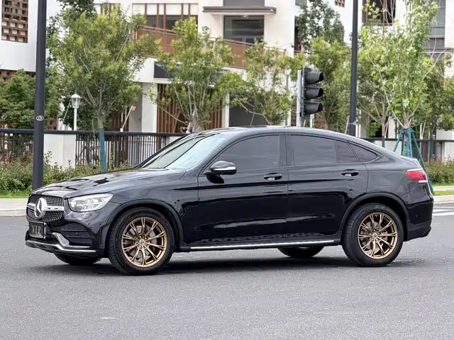 Mercedes-Benz GLC 2020 GLC 260 4 MATIC SUV
