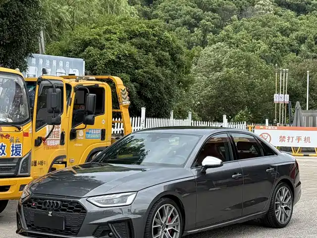 Audi S 4 2023 S 4 3.0 TFSI