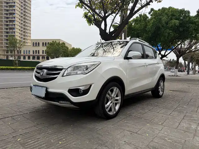 Changan CS35 2016 1.6 L MTLuxury IV