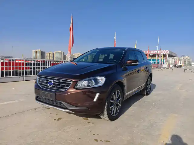 Volvo XC60 2017 T 5 AWD