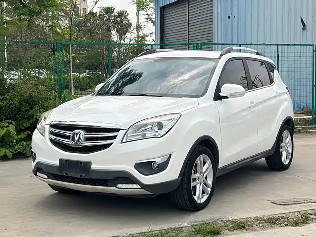 Changan CS35 2016 1.6 L ATLuxury V