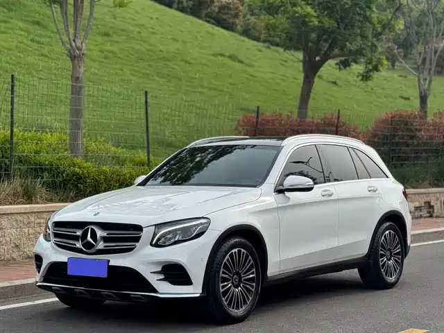 Mercedes-Benz GLC 2018 GLC 260 4 MATIC