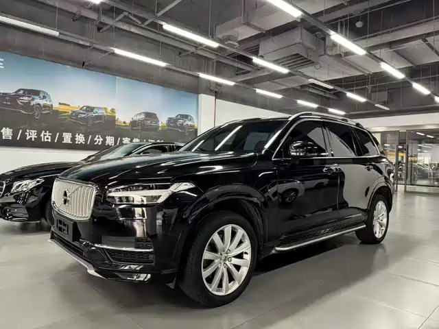 Volvo XC90 2018 T 6 7
