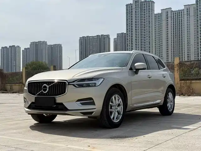 Volvo XC60 2021 T 5 4 WD