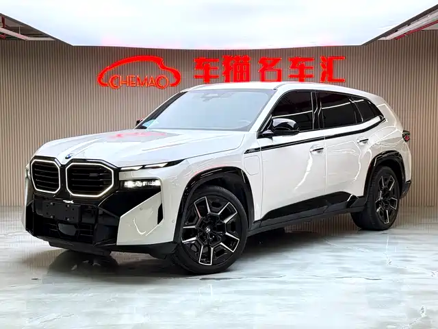 BMW XM 2023 50e