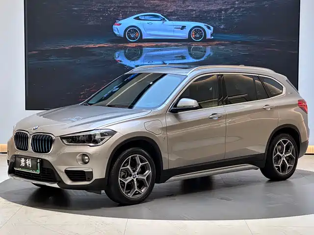 BMW X1 2018 x Drive 25 Le Luxury