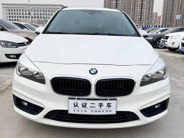BMW 2-Series 2015 218i Leading