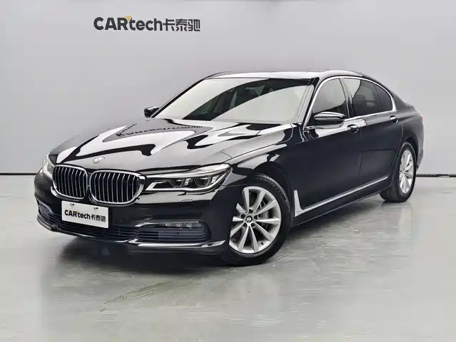 BMW 7-Series 2016 740 Li Leading