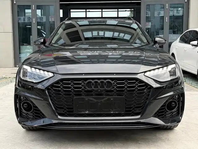 Audi A 4( ) 2021 allroad quattro