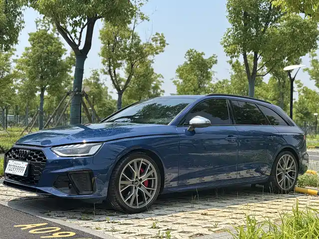 Audi S 4 2025 S 4 Avant 3.0 TFSI
