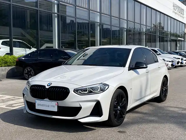 BMW 1-Series 2023 125i M