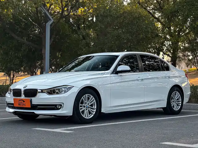 BMW 3-Series 2014 320 Li