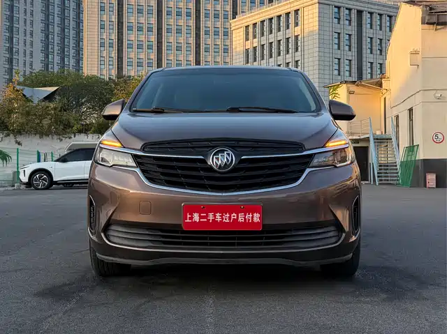 Buick GL 8 2020 652 T Luxury
