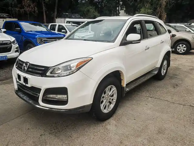 JMC Yusheng S350 2013 2.4 T AT 4 WD 5