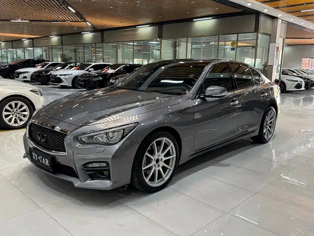 Infiniti Q 50 L 2016 2.0 T