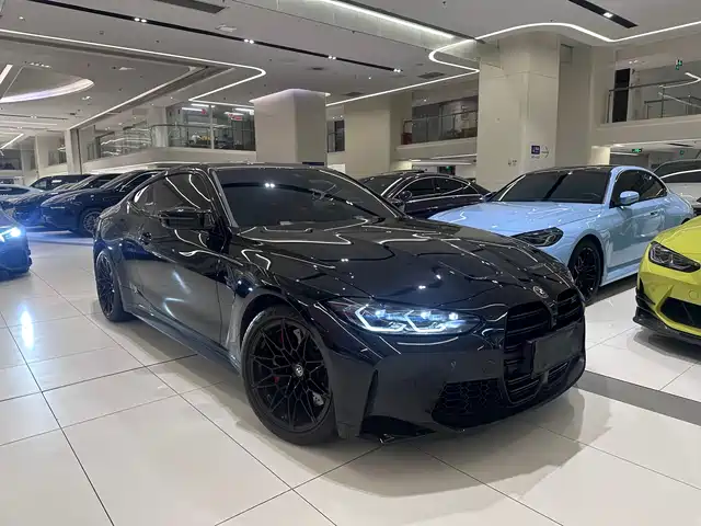 BMW M4 2023 M 4