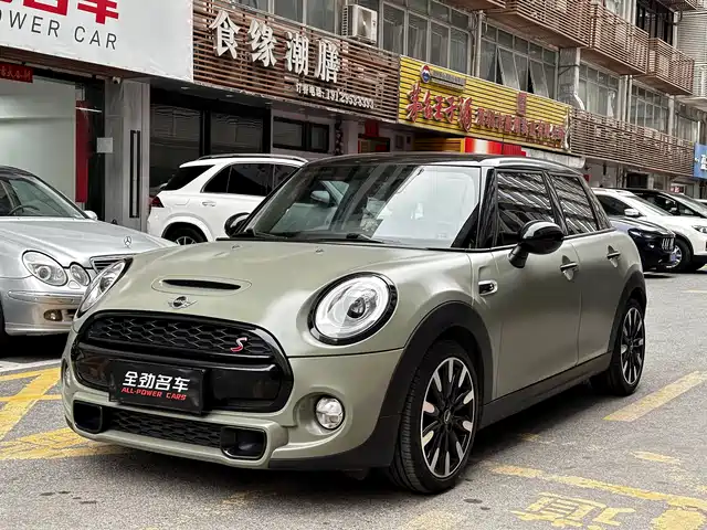 MINI Hatch