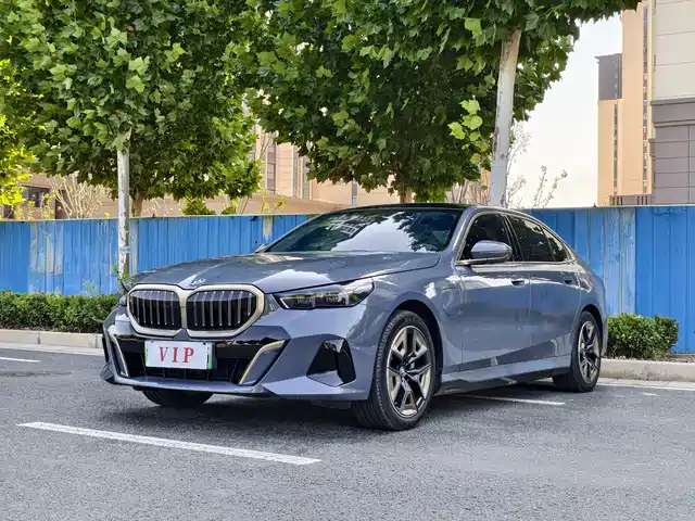BMW i 5 2024 e Drive 35 L