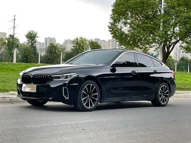 BMW 6-Series GT 2022 630i