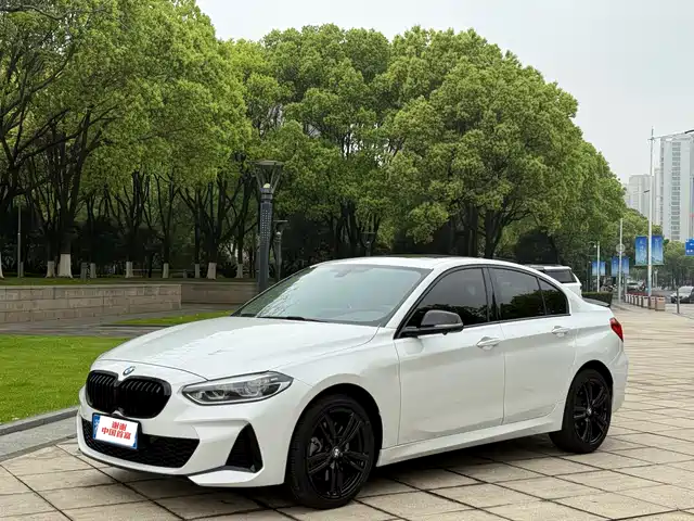 BMW 1-Series 2022 125i M