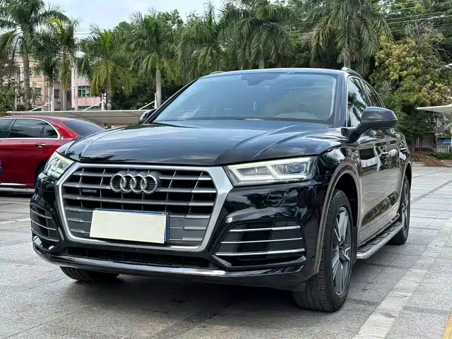 Audi Q 5 L 2018 40 TFSI V