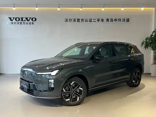 Volvo XC70 Hybrid 2026 4 WD Core