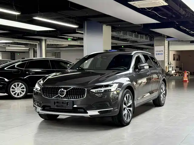 Volvo V90 2024 Cross Country B 5 AWD