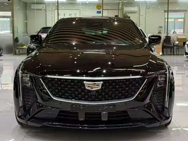 Cadillac CT5 2024 28 T Luxury Pro