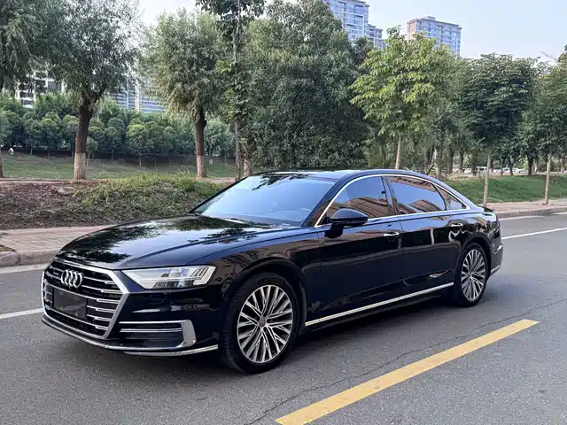 Audi A 8 2018 A 8 L 55 TFSI quattro Luxury