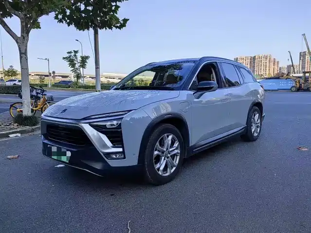 NIO ES 8 2020 415 KM