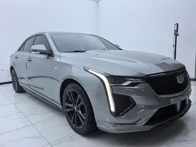 Cadillac CT4 2023 25 T