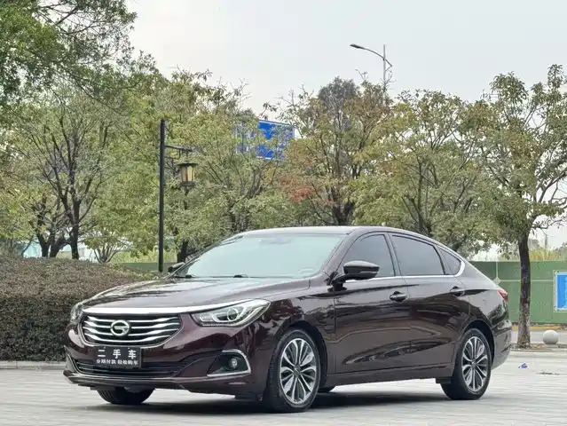 Trumpchi GA6 2016 235 T DCT