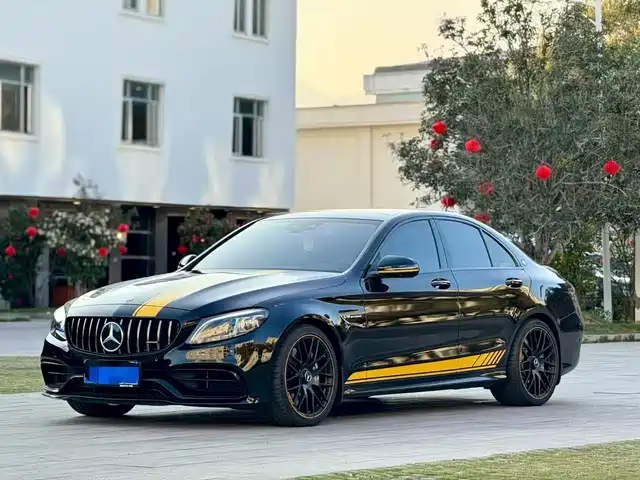 Mercedes-Benz C-Class 2021 AMG C 63